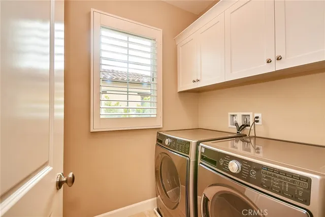 an empty room with closet area