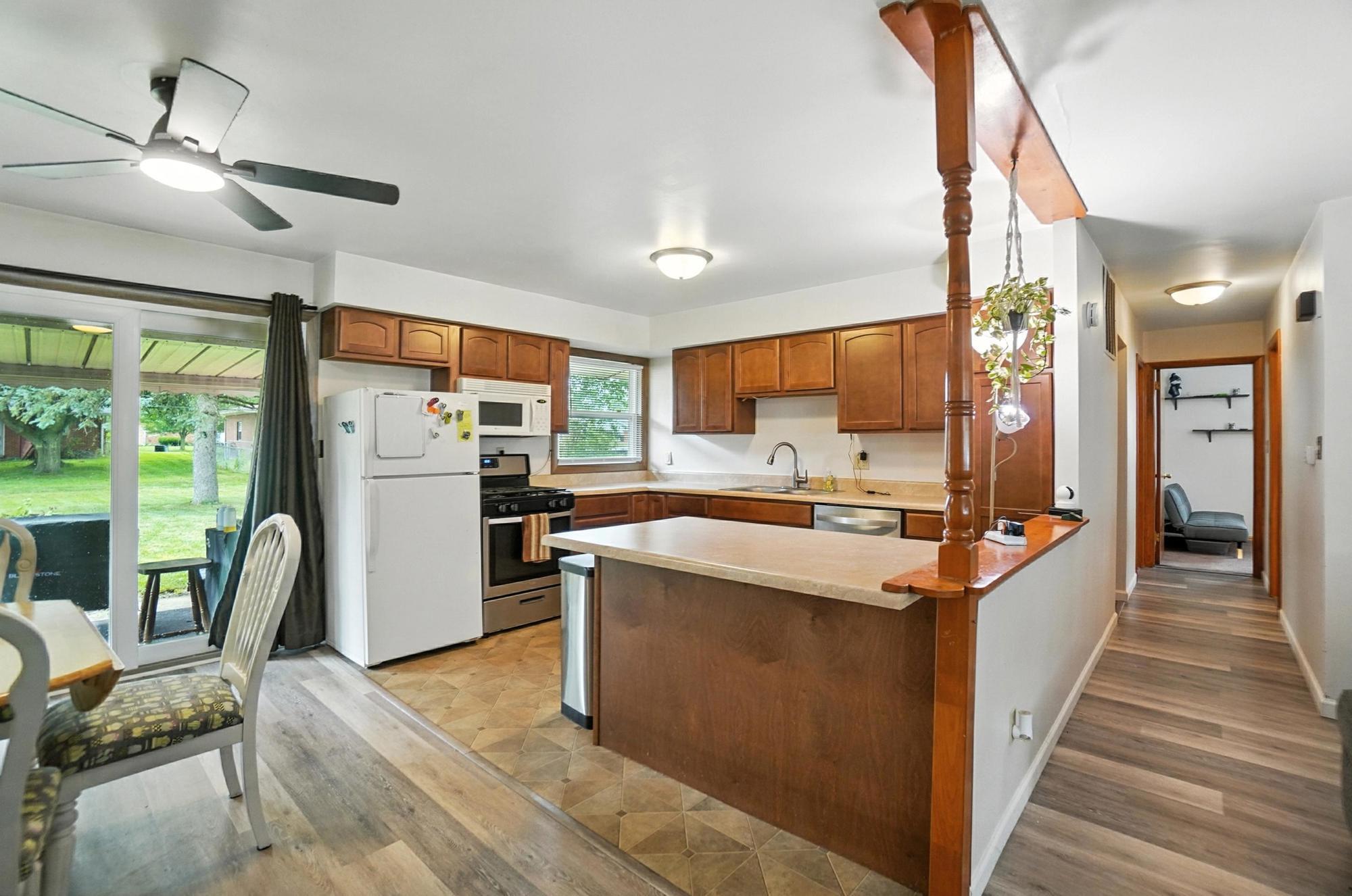 306 Shawnee Road Lima, OH 45806 - Photo 8 of 24