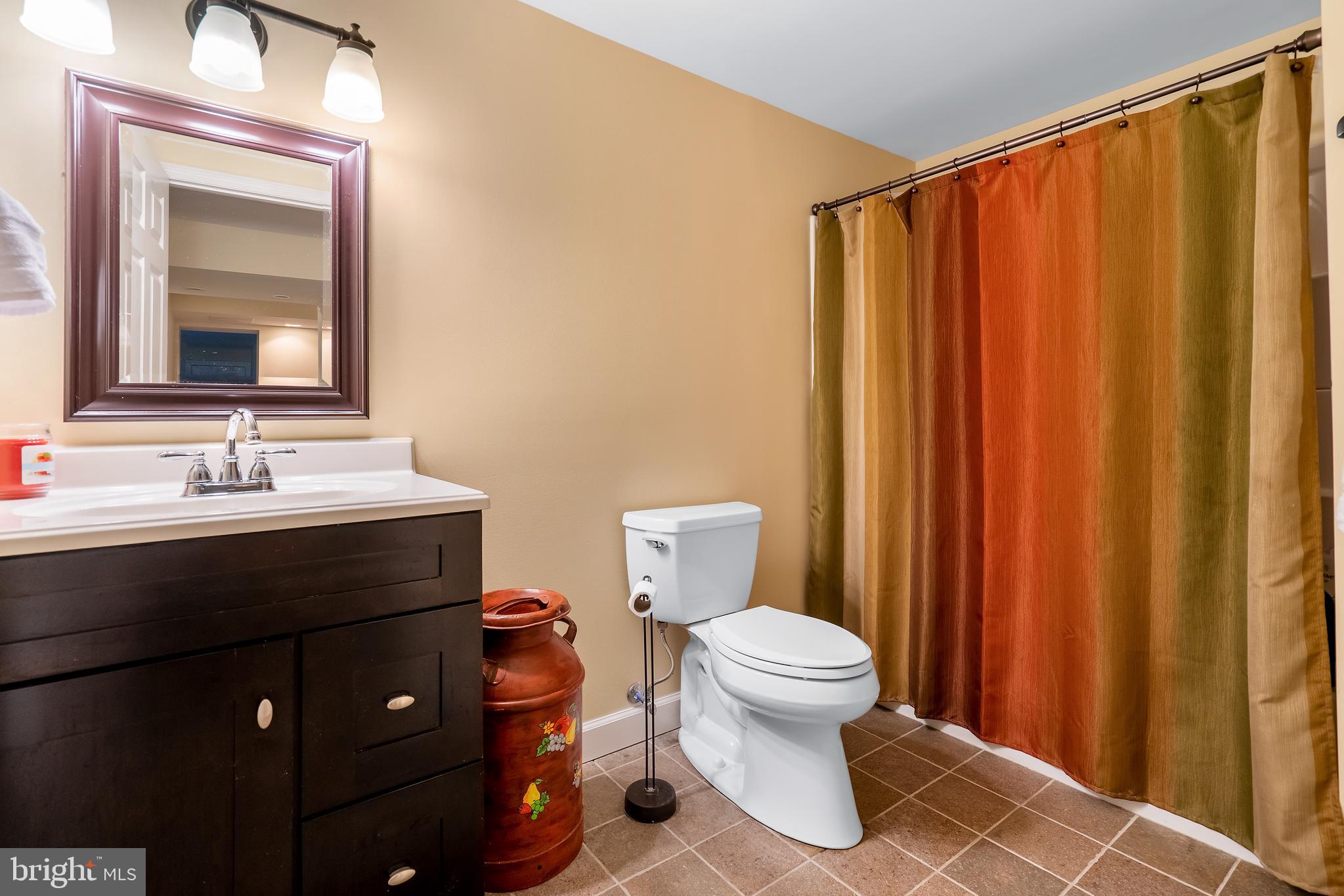 1811 Olney Road Falls Church, VA 22043 - Photo 19 of 26 Gallery Image 19