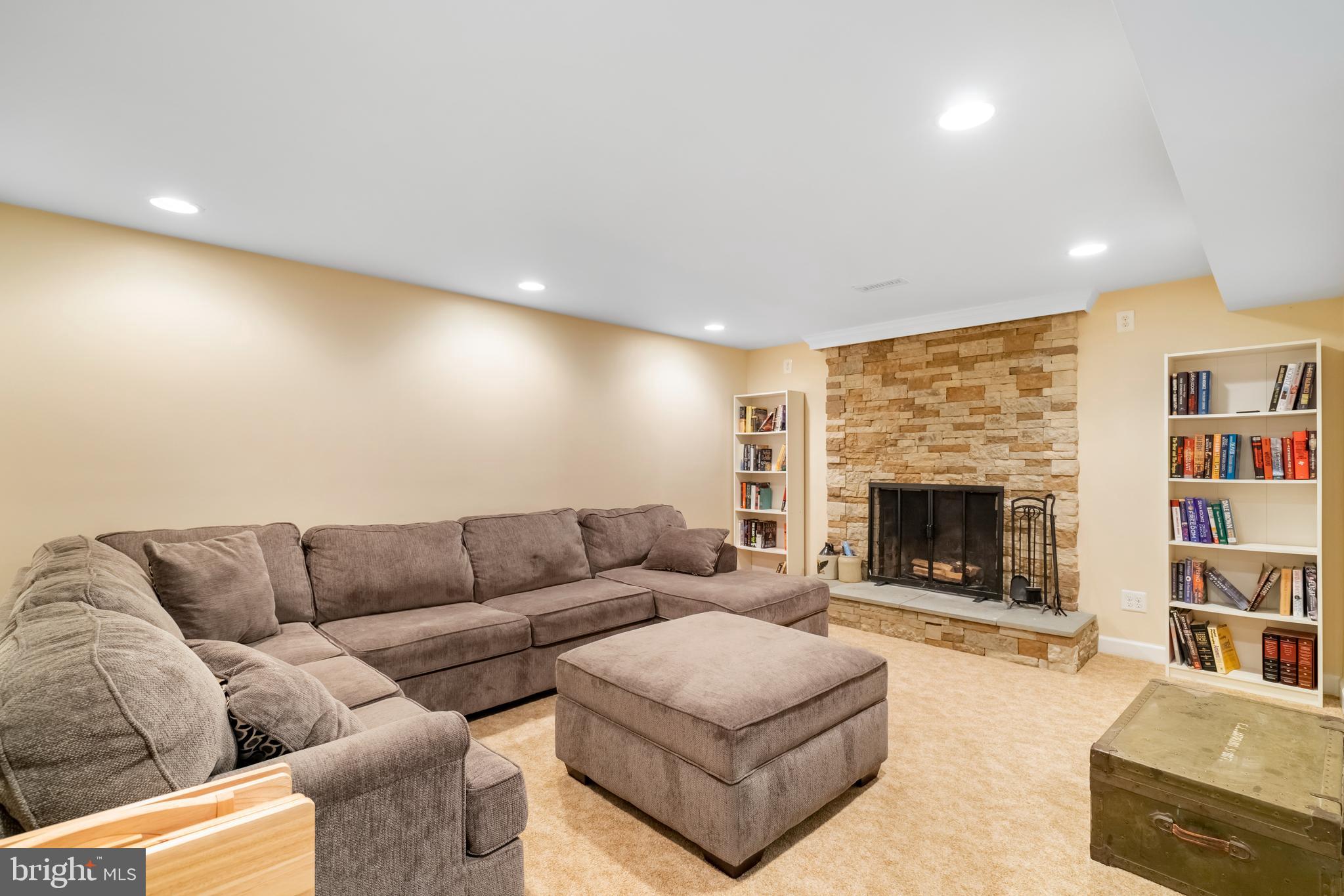 1811 Olney Road Falls Church, VA 22043 - Photo 5 of 26 Gallery Image 5