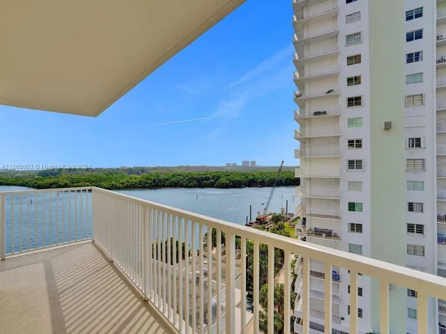 $5,000 | 300 Bayview Drive, Unit 906, Sunny Isles Beach, FL 33160