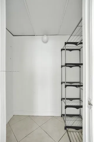 $5,000 | 300 Bayview Drive, Unit 906, Sunny Isles Beach, FL 33160