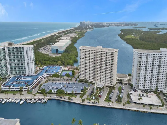 $5,000 | 300 Bayview Drive, Unit 906, Sunny Isles Beach, FL 33160