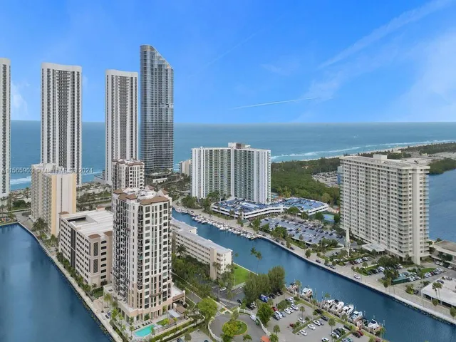 $5,000 | 300 Bayview Drive, Unit 906, Sunny Isles Beach, FL 33160