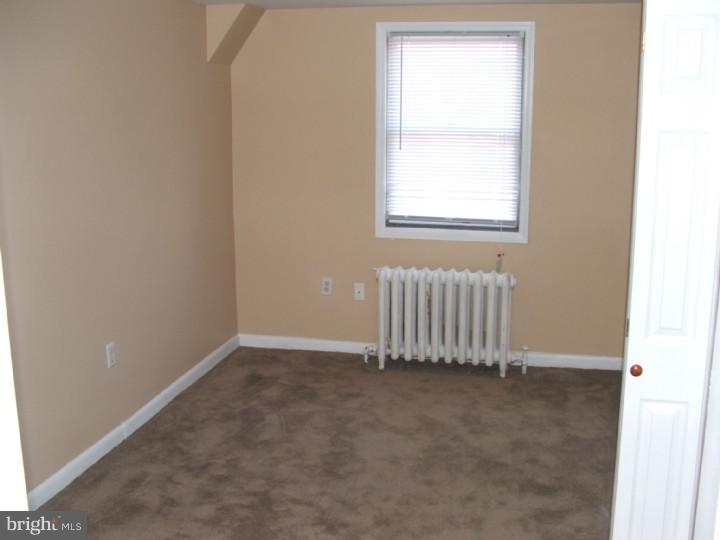 257 Ashby Road Upper Darby, PA 19082 - Photo 15 of 20 Bedroom 3
