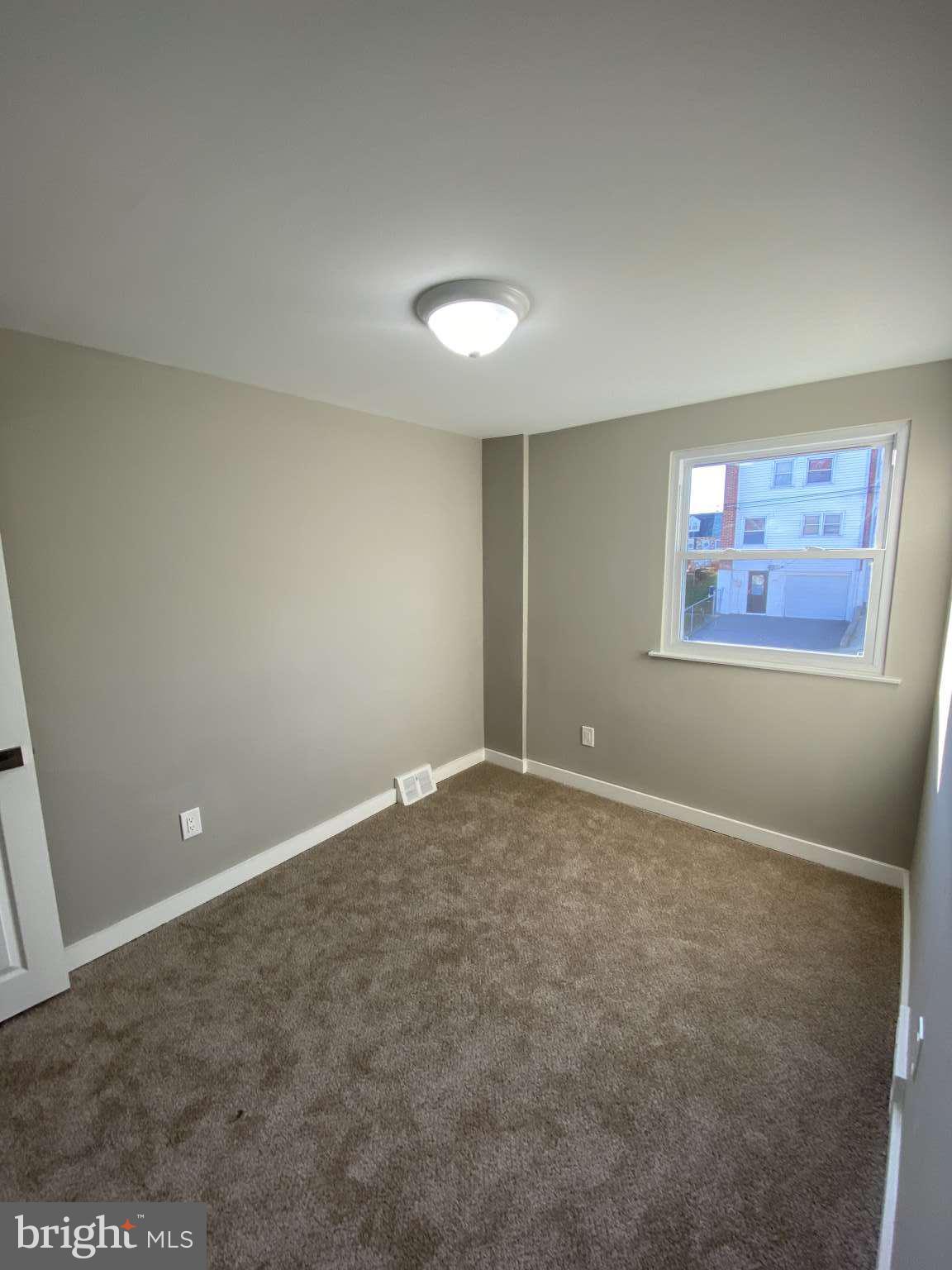 1429 Rainer Road Brookhaven, PA 19015 - Photo 7 of 9