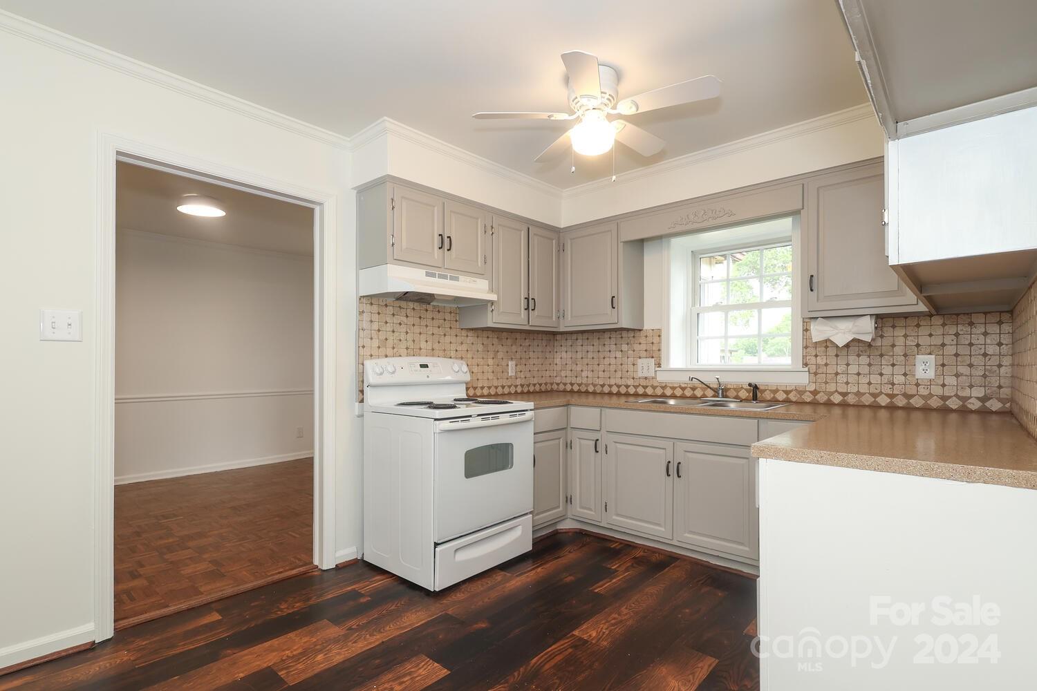 1700 Roxborough Road, Unit E Charlotte, NC 28211 - Photo 11 of 48 Gallery Image 11