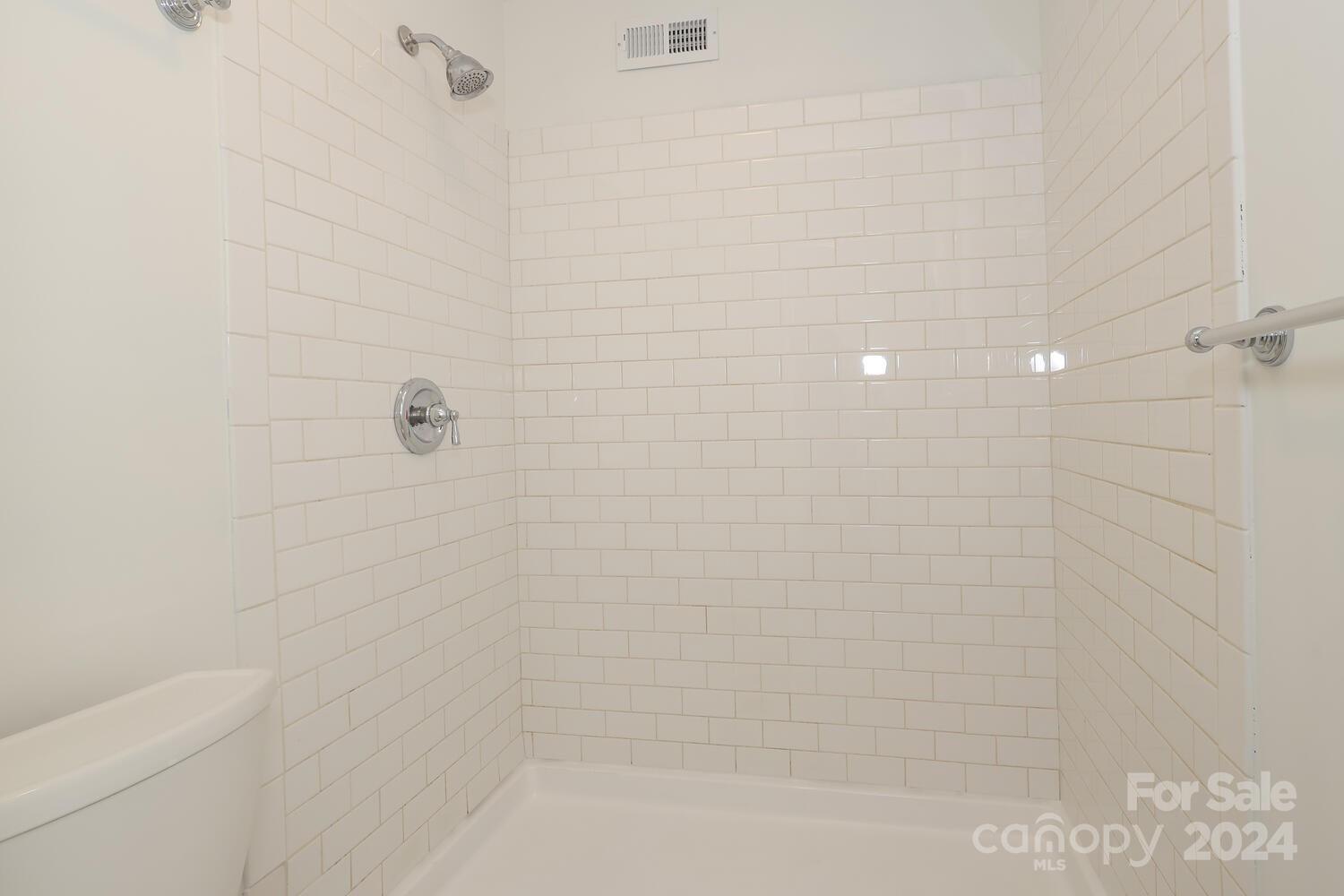 1700 Roxborough Road, Unit E Charlotte, NC 28211 - Photo 26 of 48 Gallery Image 26