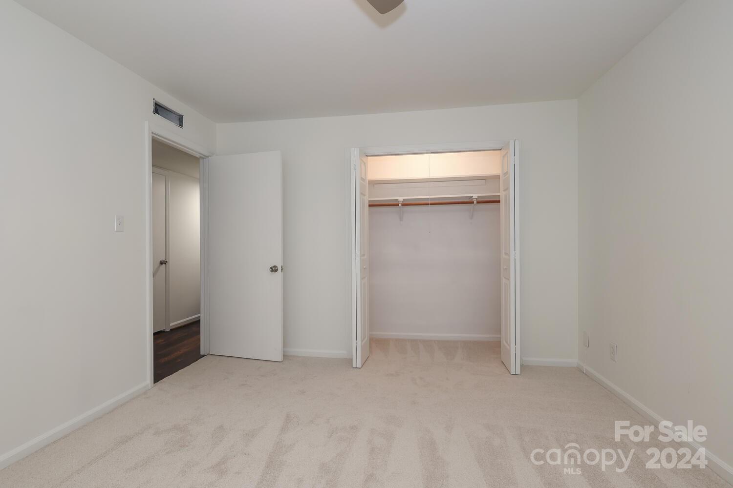 1700 Roxborough Road, Unit E Charlotte, NC 28211 - Photo 29 of 48 Gallery Image 29