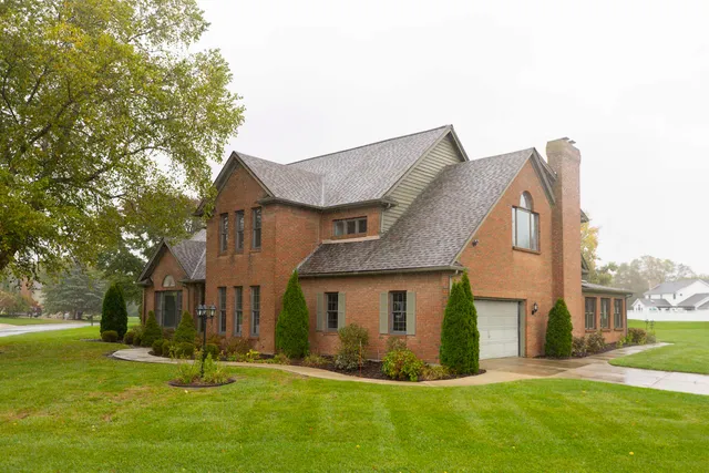 $569,000 | 17866 Bellows Falls Drive, South Bend, IN 46614