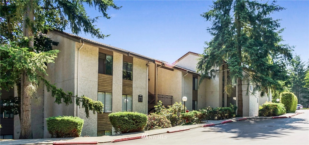 10424 Northeast 32nd Place, Unit C204 Bellevue, WA 98004 - Photo 1 of 23