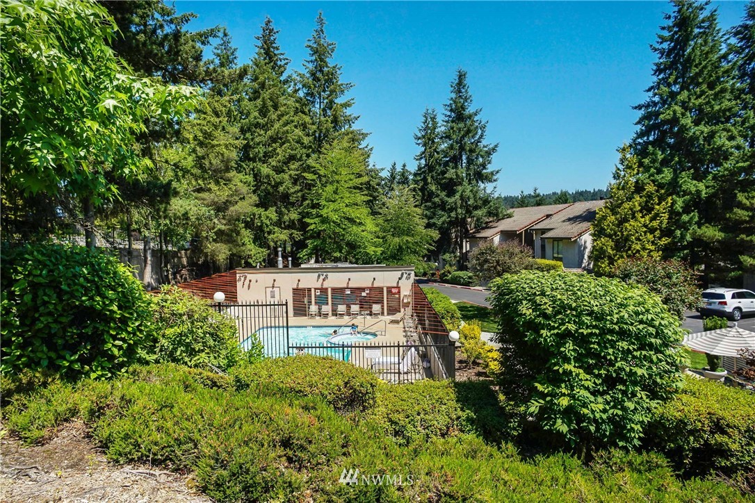 10424 Northeast 32nd Place, Unit C204 Bellevue, WA 98004 - Photo 21 of 23