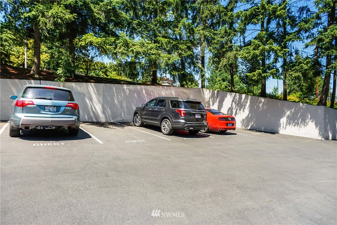10424 Northeast 32nd Place, Unit C204 Bellevue, WA 98004 - Photo 23 of 23