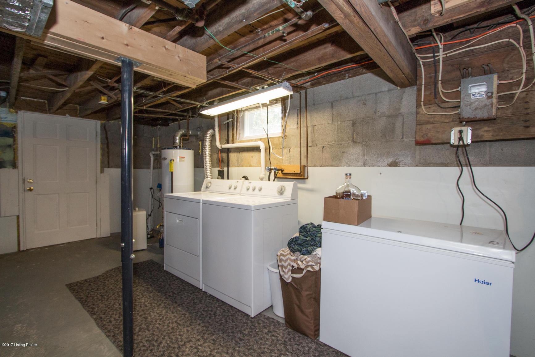 409 Wood Road Louisville, KY 40222 - Photo 37 of 53 Justin Thomas Photography-409 Wood-32