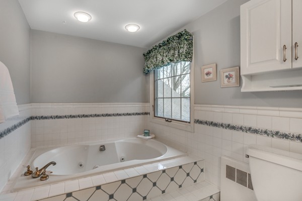 17 Meadowbrook Road Needham, MA 02492 - Photo 19 of 30 Gallery Image 19