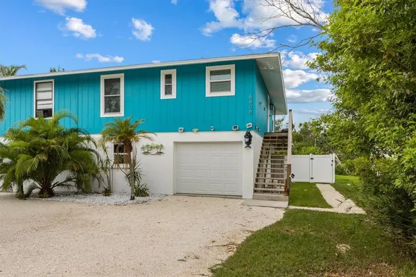 $749,000 | 6808 Palm Drive, Unit B, Holmes Beach, FL 34217