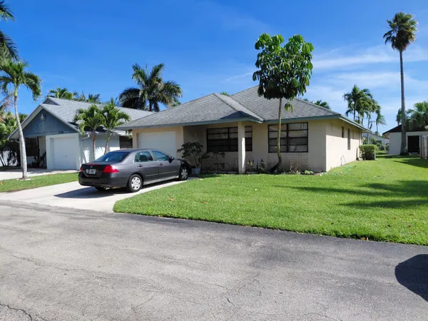 $2,750 | 1322 Pines Lane, West Palm Beach, FL 33415