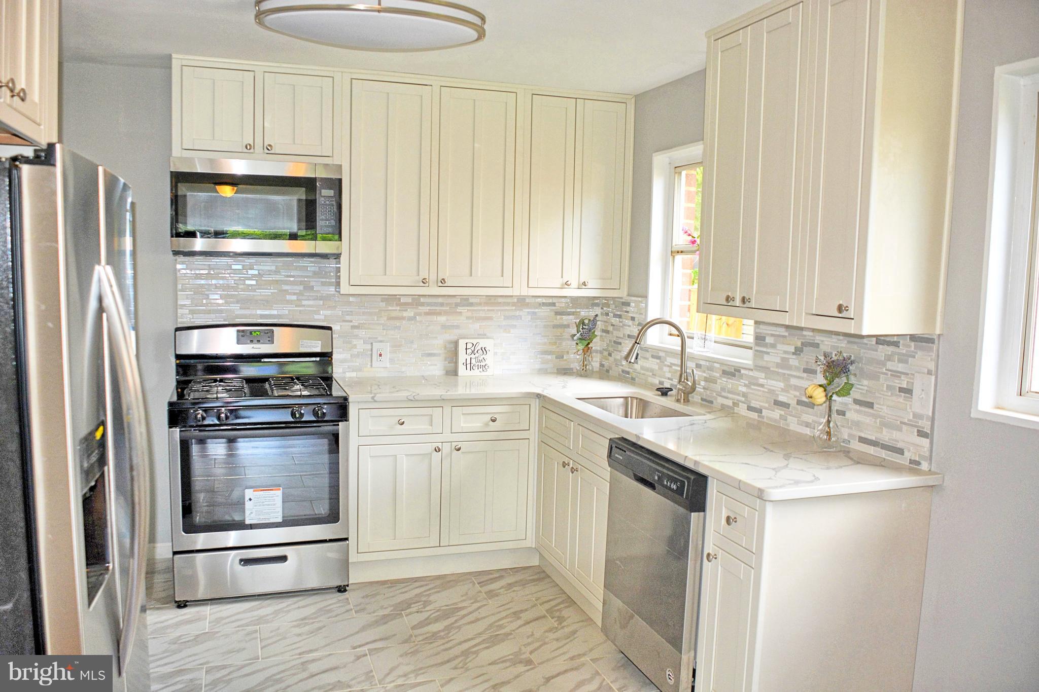 4414 Hallet Street Rockville, MD 20853 - Photo 7 of 20 Kitchen