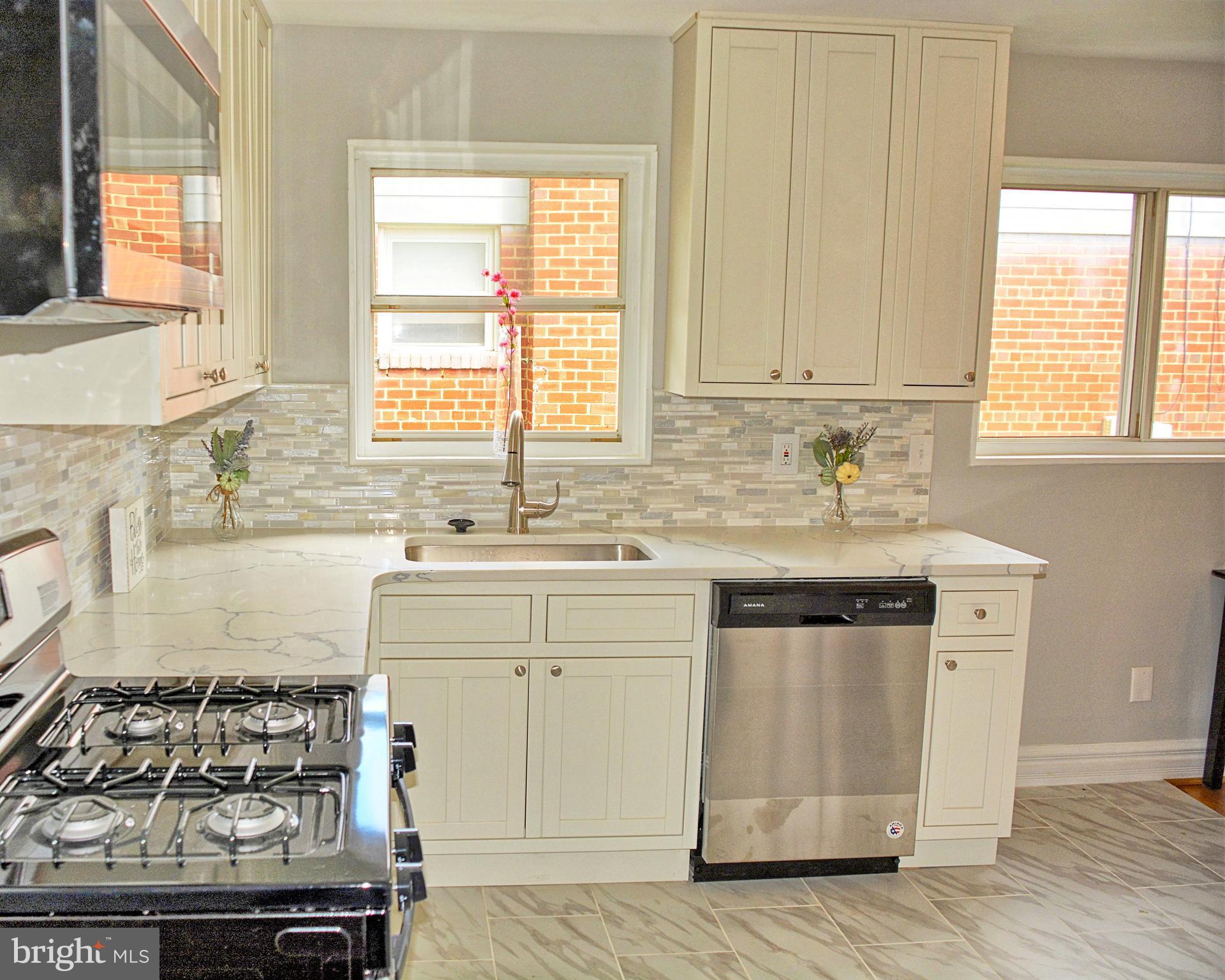 4414 Hallet Street Rockville, MD 20853 - Photo 9 of 20 Kitchen