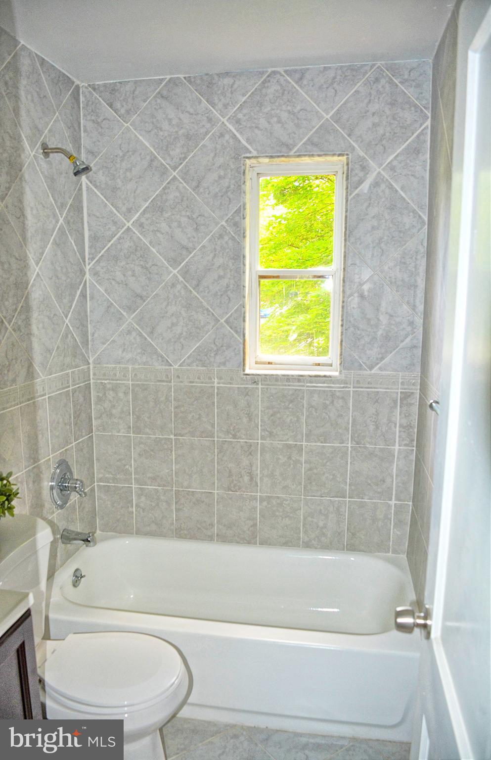 4414 Hallet Street Rockville, MD 20853 - Photo 10 of 20 Bath