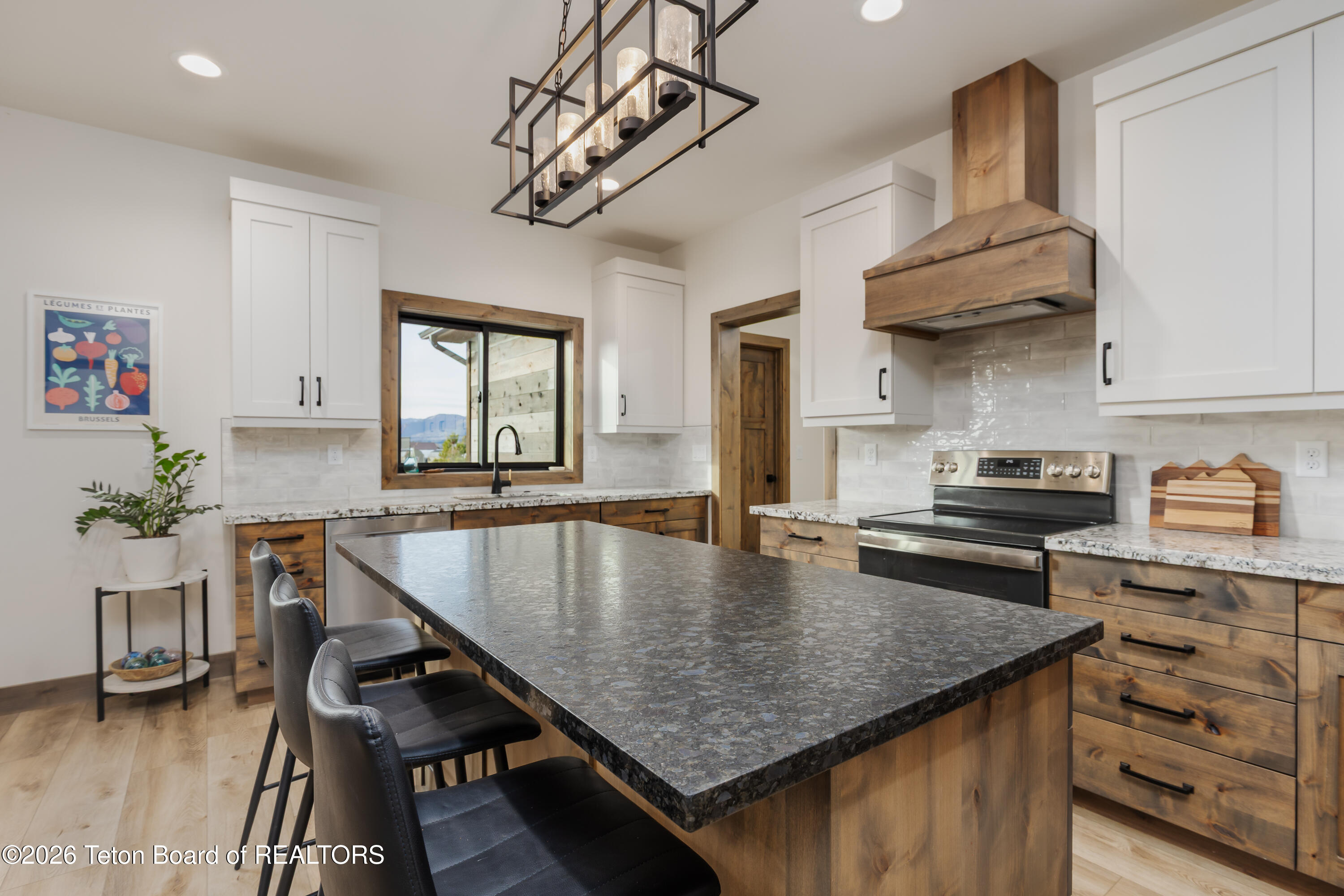 7152 Lupine Lane Victor, ID 83455 - Photo 15 of 42 image-15