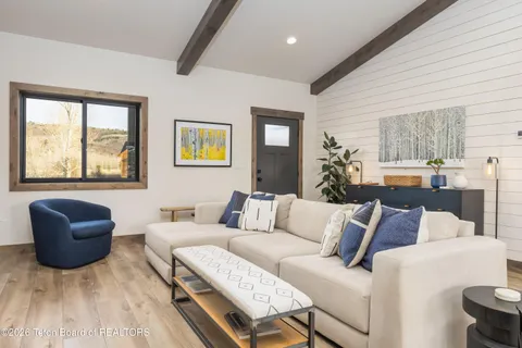 $1,099,000 | 7152 Lupine Lane, Victor, ID 83455