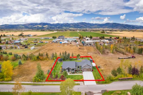 $1,099,000 | 7152 Lupine Lane, Victor, ID 83455
