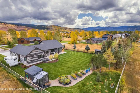 $1,099,000 | 7152 Lupine Lane, Victor, ID 83455