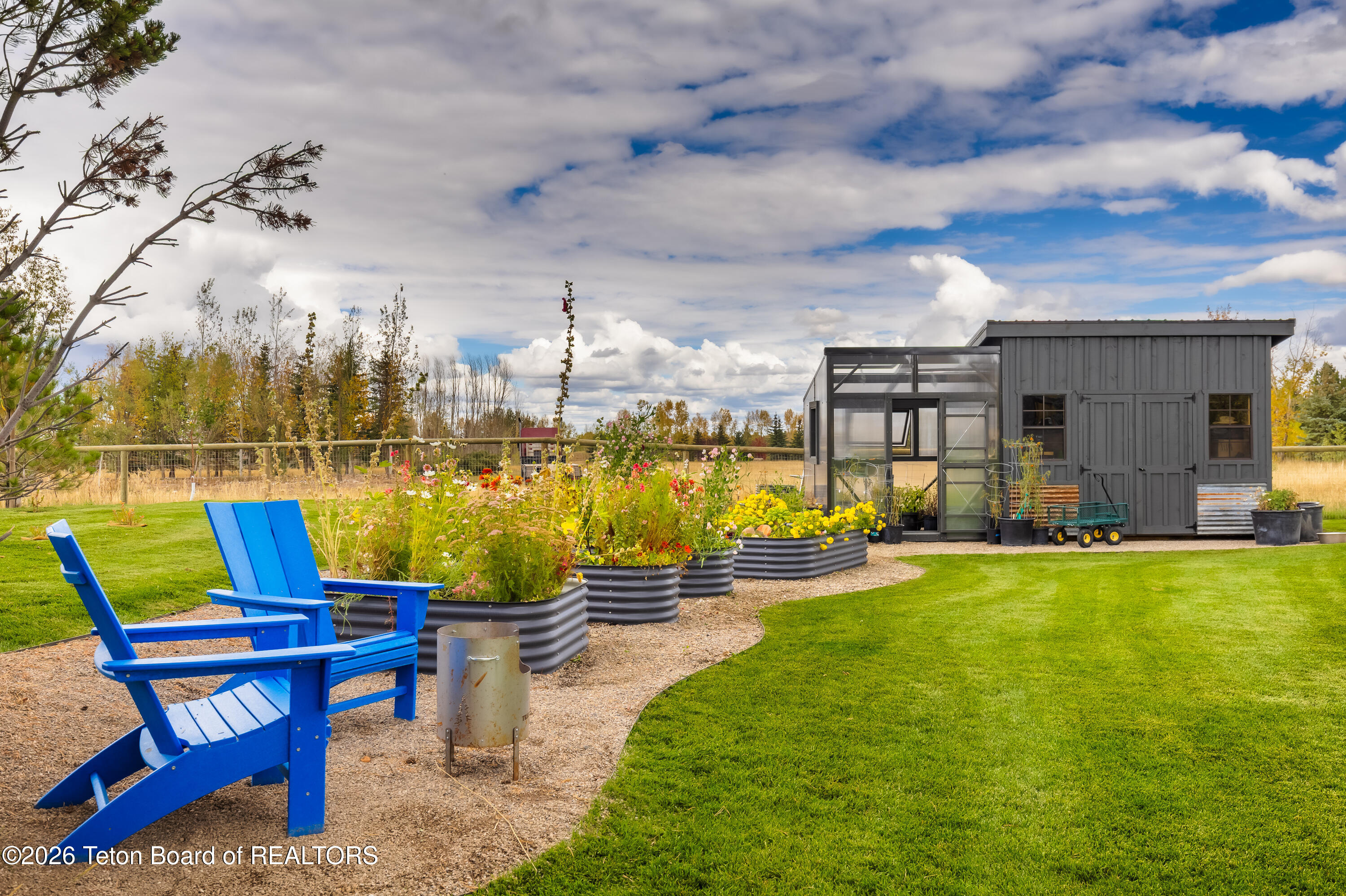 7152 Lupine Lane Victor, ID 83455 - Photo 7 of 42 image-7