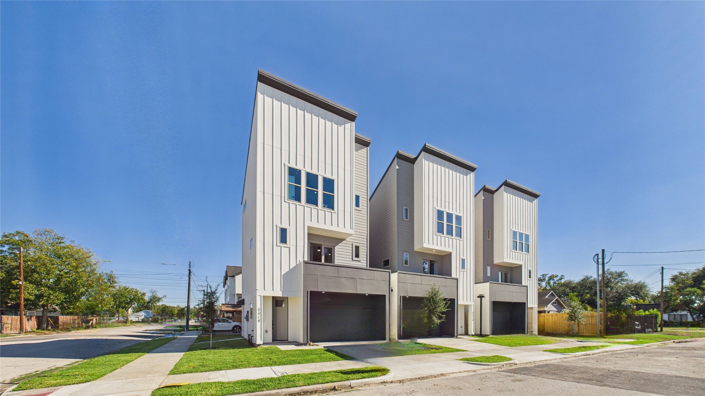 5318 Terry Street Houston, TX 77009 - Photo 28 of 28 a view of a building with a street