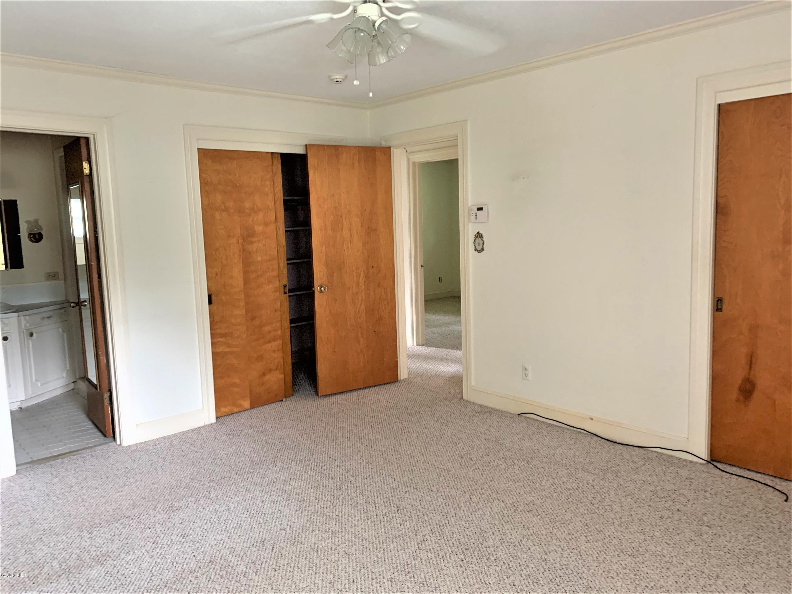 121 Academy Heights Road Kinston, NC 28504 - Photo 18 of 28 Master Bedroom