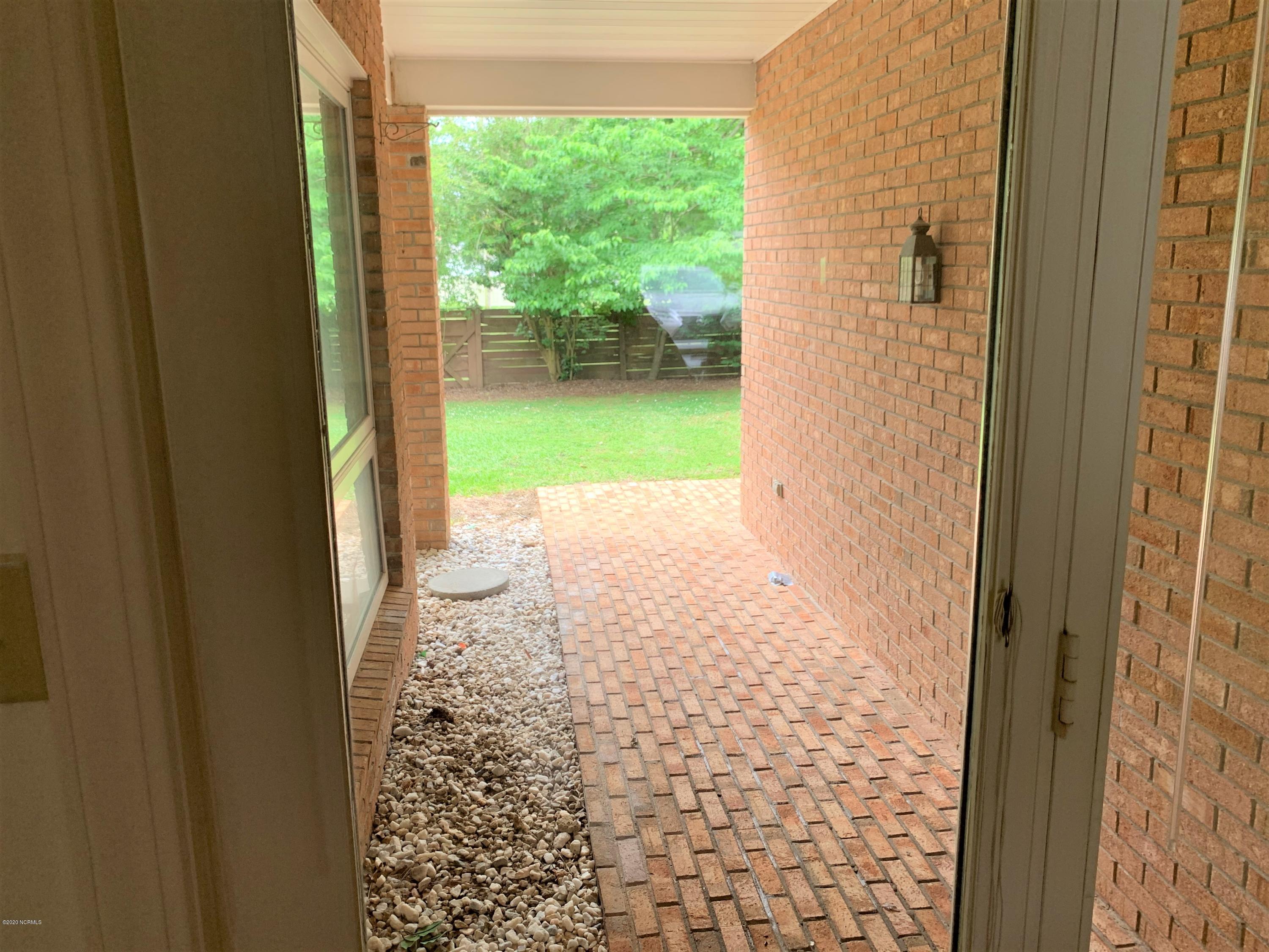 121 Academy Heights Road Kinston, NC 28504 - Photo 21 of 28 Outside Entry Way From SR