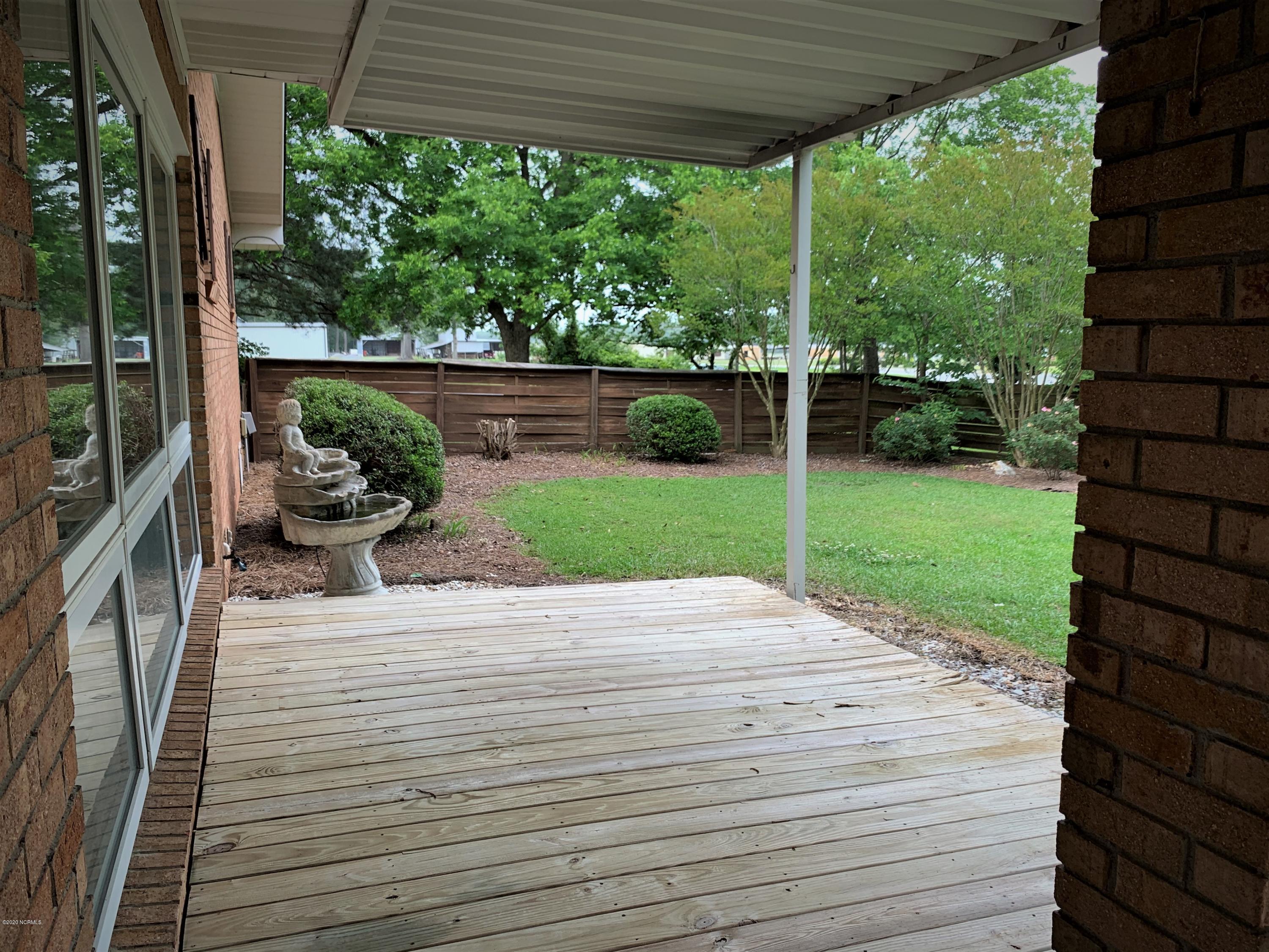 121 Academy Heights Road Kinston, NC 28504 - Photo 23 of 28 Covered Deck area