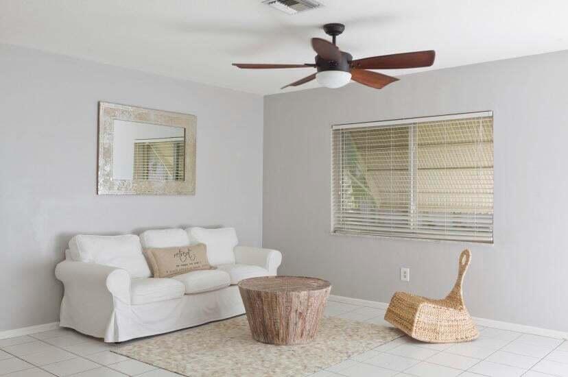 1224 Southwest 16th Avenue Boca Raton, FL 33486 - Photo 28 of 48 Living room 2