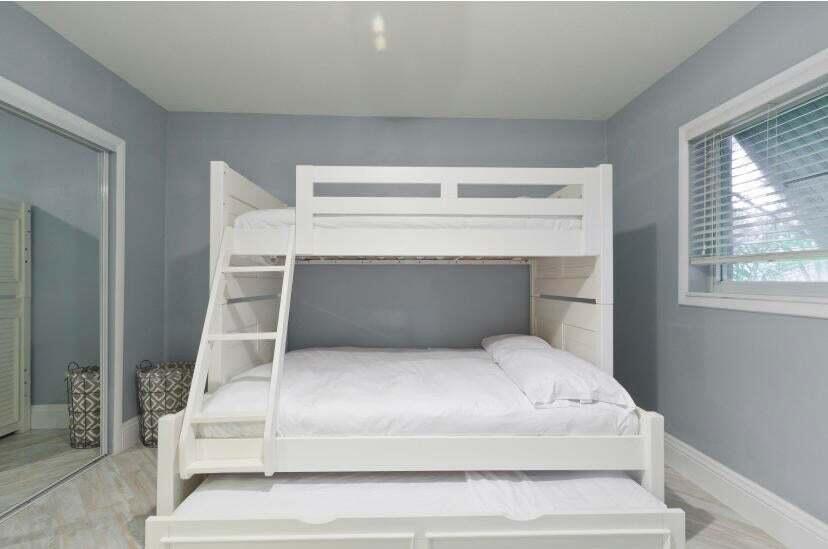 1224 Southwest 16th Avenue Boca Raton, FL 33486 - Photo 40 of 48 Bdrm 2
