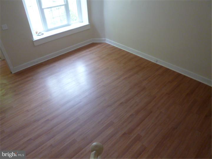 7468 Sommers Road Philadelphia, PA 19138 - Photo 9 of 25 Gallery Image 9