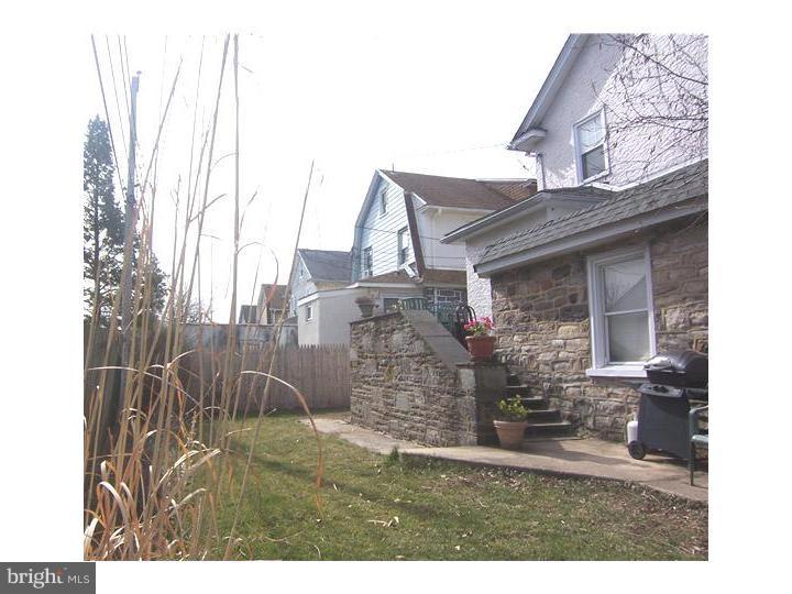 419 Broadview Road Upper Darby, PA 19082 - Photo 5 of 24 Exterior Side