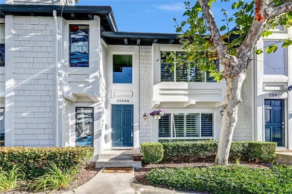 $724,900 | 25594 Paseo La Cresta, Laguna Niguel, CA 92677
