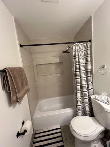 $2,450 | 3701 Savoy Lane, Unit E, West Palm Beach, FL 33417