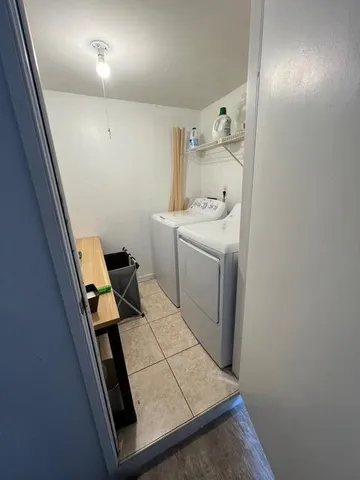 $2,450 | 3701 Savoy Lane, Unit E, West Palm Beach, FL 33417