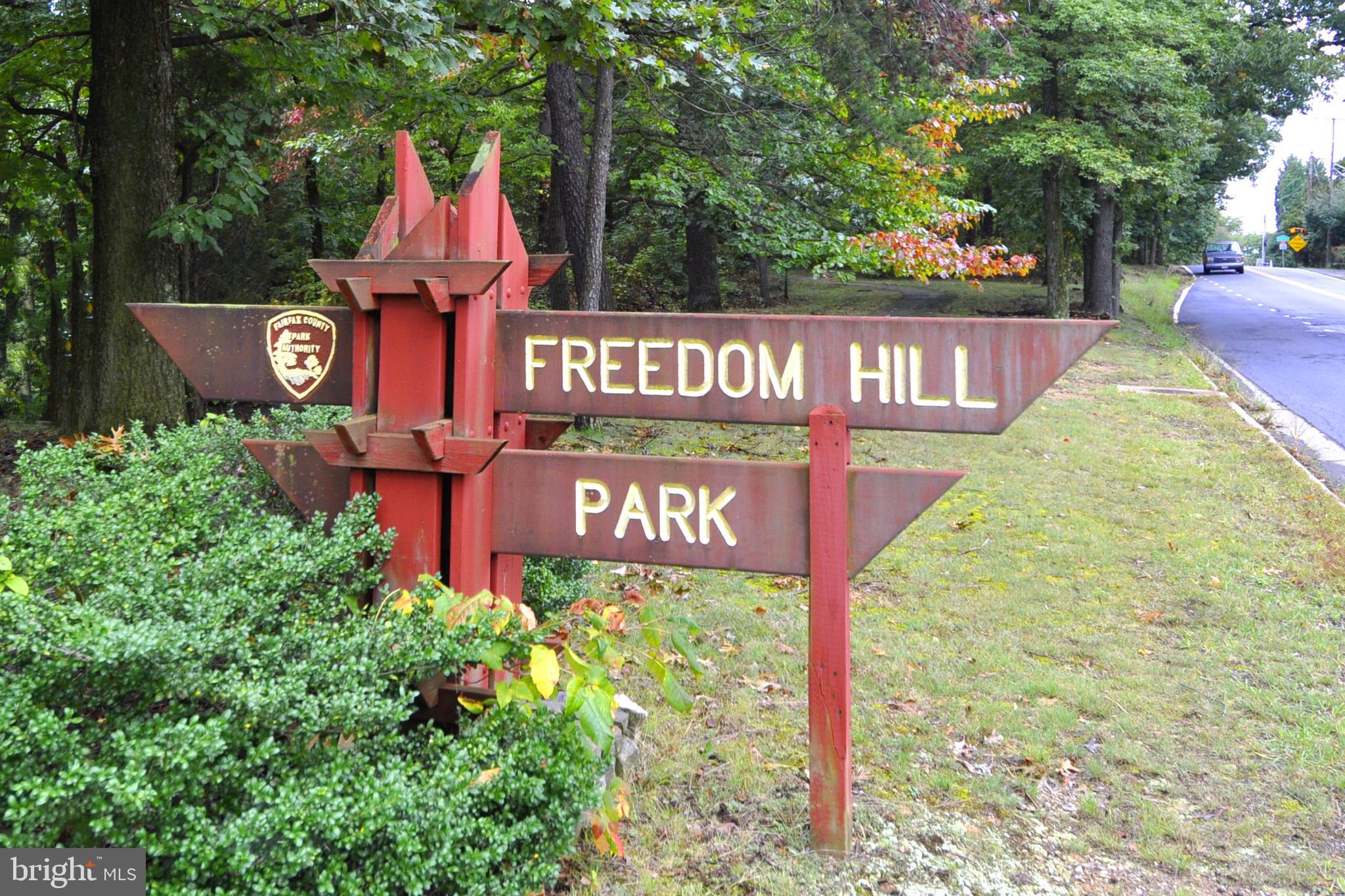 9946 Vale Road Vienna, VA 22181 - Photo 12 of 26 Nearby park.