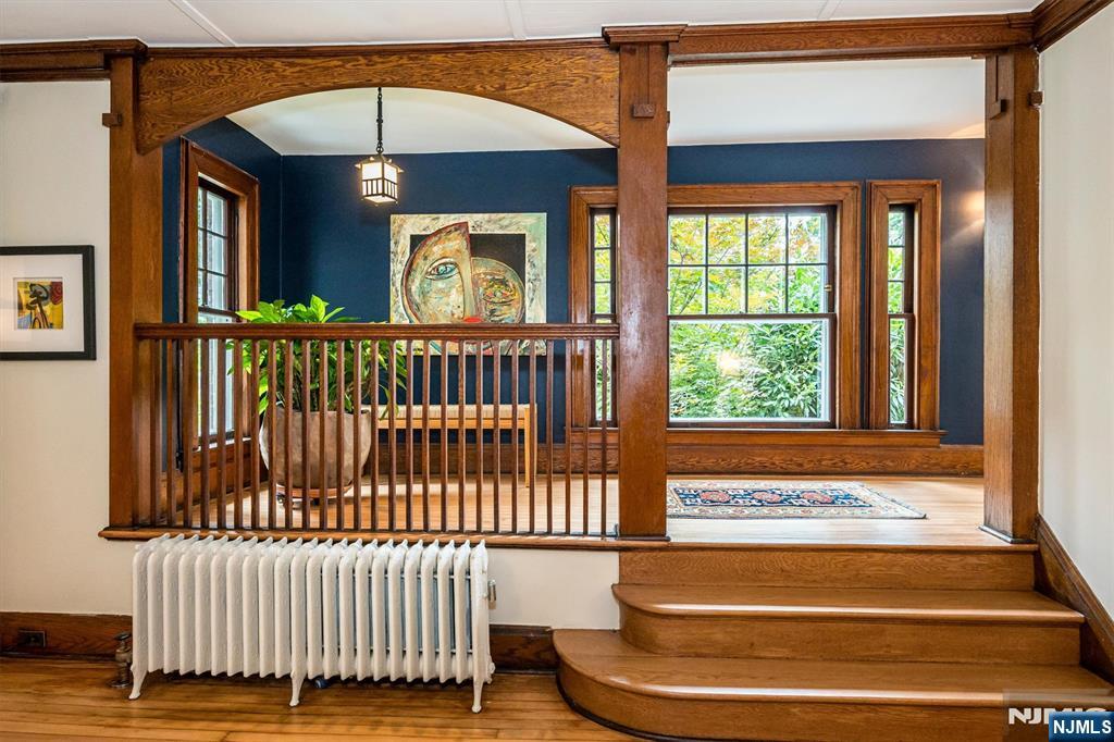 42 Hamilton Road Glen Ridge, NJ 07028 - Photo 9 of 44 Gallery Image 9