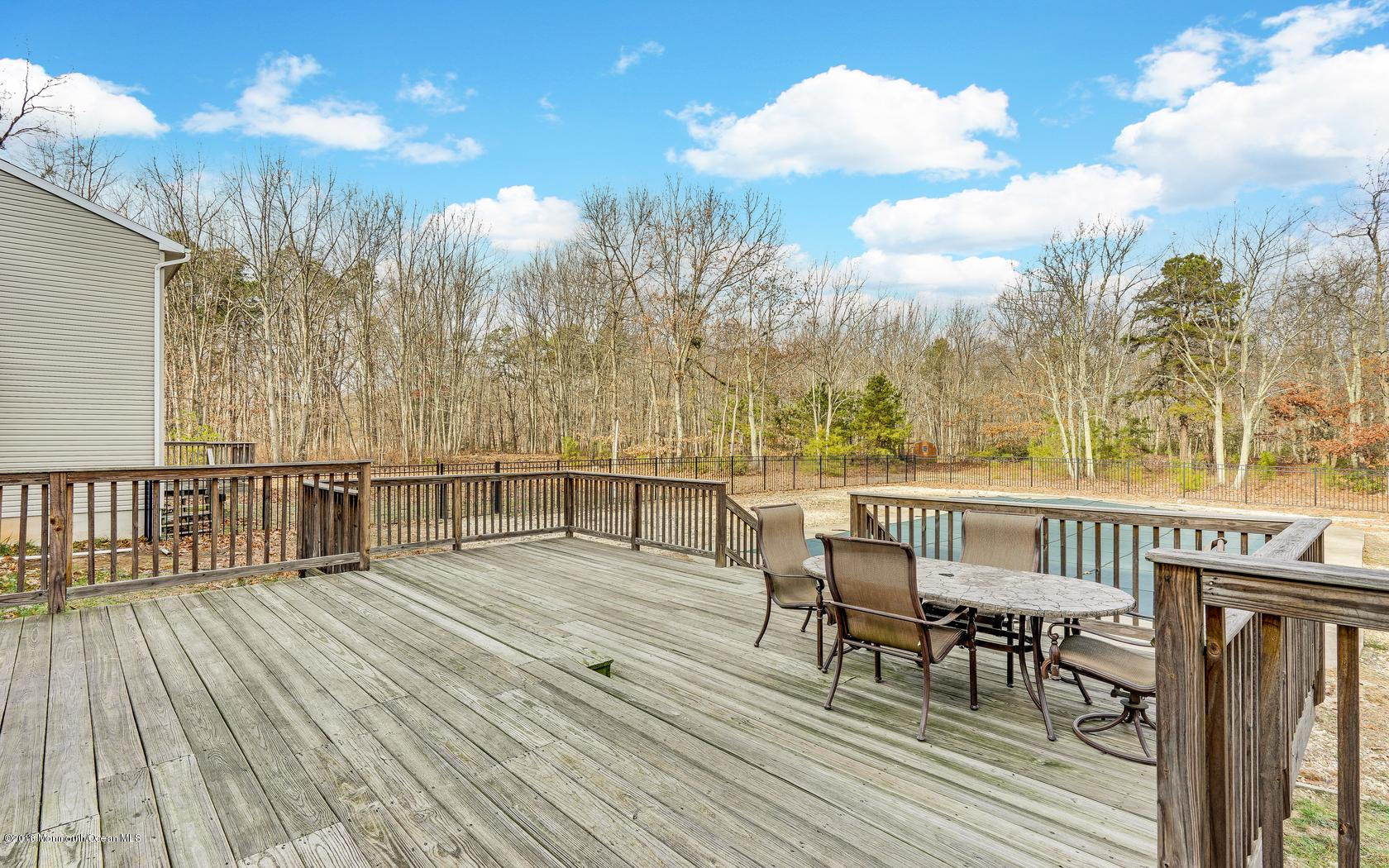 369 Chandler Road Jackson, NJ 08527 - Photo 34 of 42 80