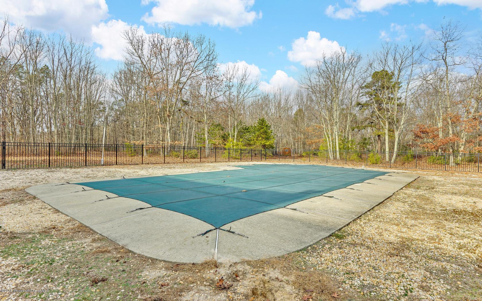 369 Chandler Road Jackson, NJ 08527 - Photo 36 of 42 81
