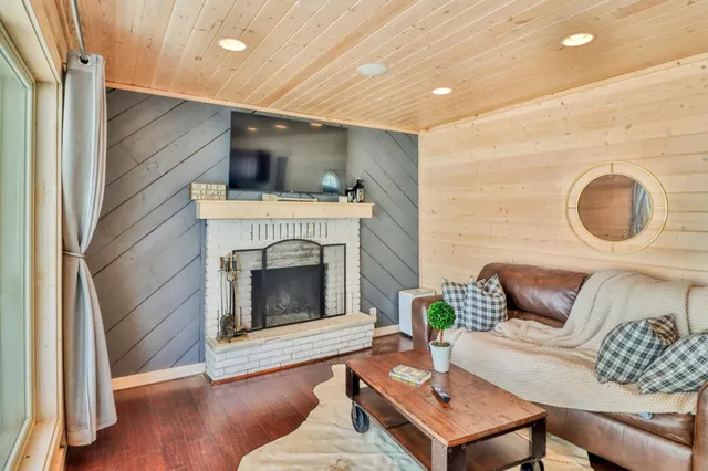 $609,000 | 50412 Anderson Beach Trail, Pelican Rapids, MN 56572