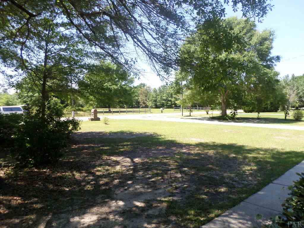 6342 Brigadier Road Milton, FL 32570 - Photo 12 of 44 Gallery Image 12