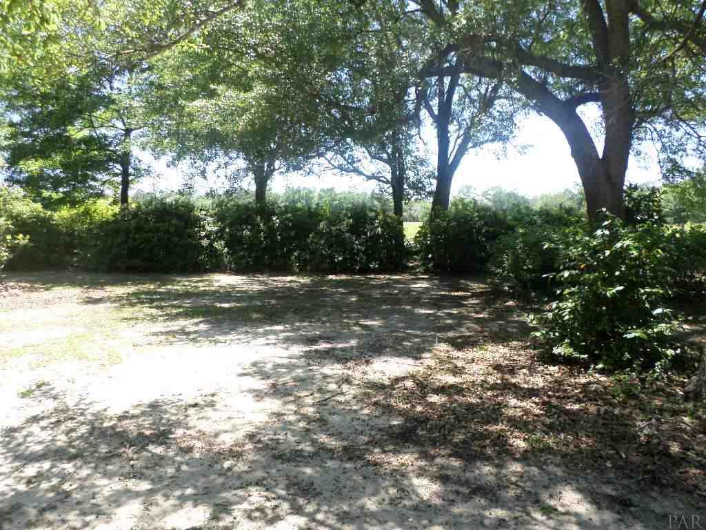 6342 Brigadier Road Milton, FL 32570 - Photo 7 of 44 Gallery Image 7