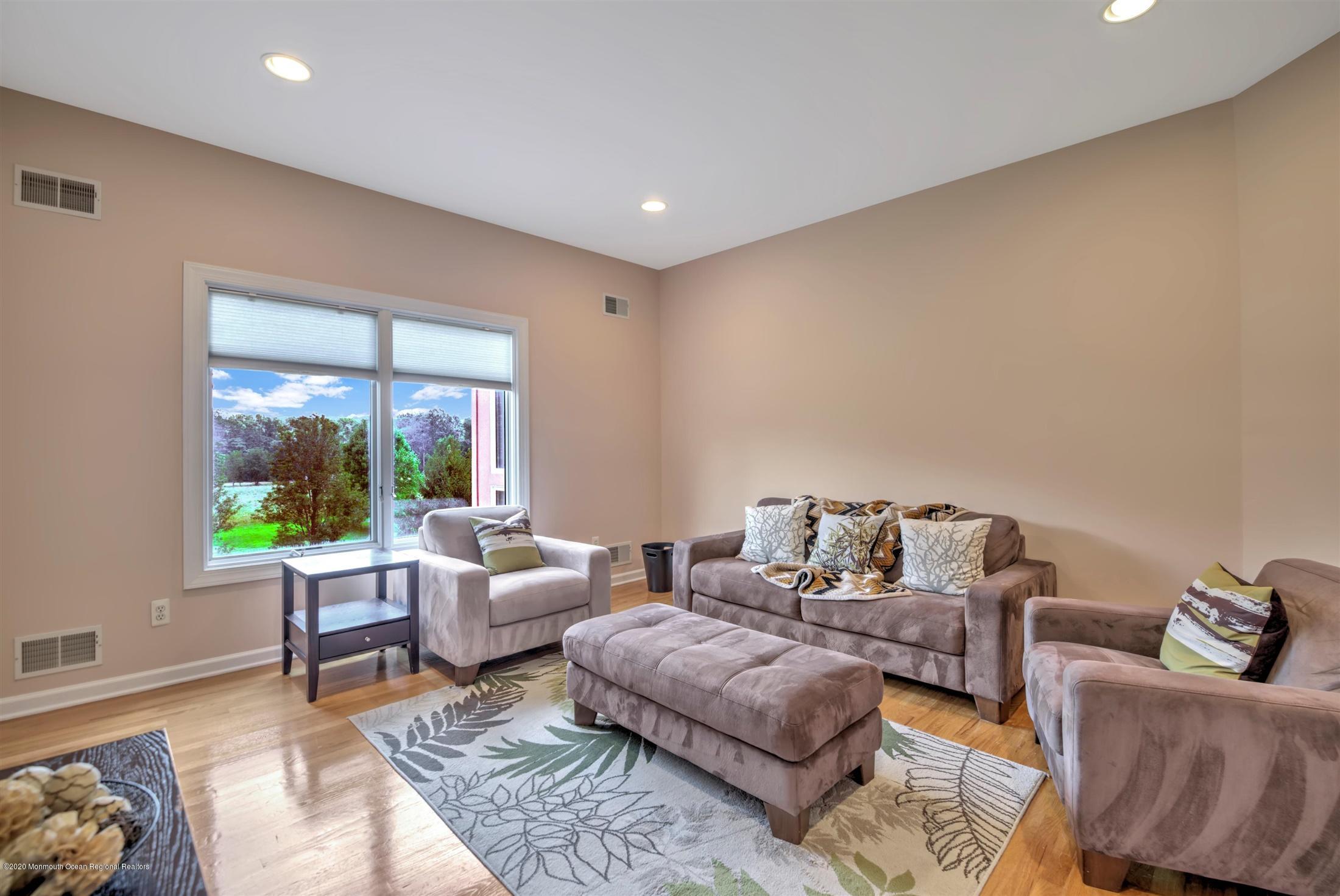 8 Shallow Brook Road Morganville, NJ 07751 - Photo 31 of 35 39-BEDROOM