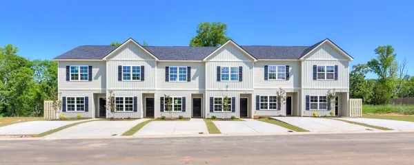 $189,900 | 103 Constitution Circle Drive, Unit A, Washington, GA 30673