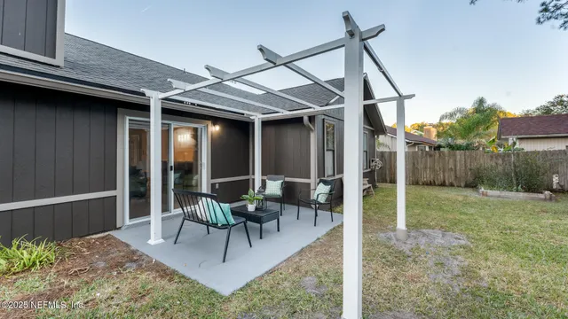 a view of outdoor space yard and patio